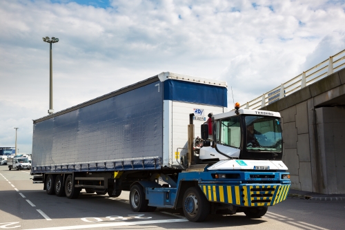 Nouvelle plate-forme unique pour le non-accompagné sur le port de Calais