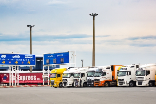 Statut douanier : un outil dédié pour les chauffeurs poids lourds